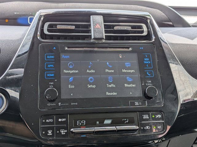 Used 2016 Toyota Prius Three Touring FWD image 19