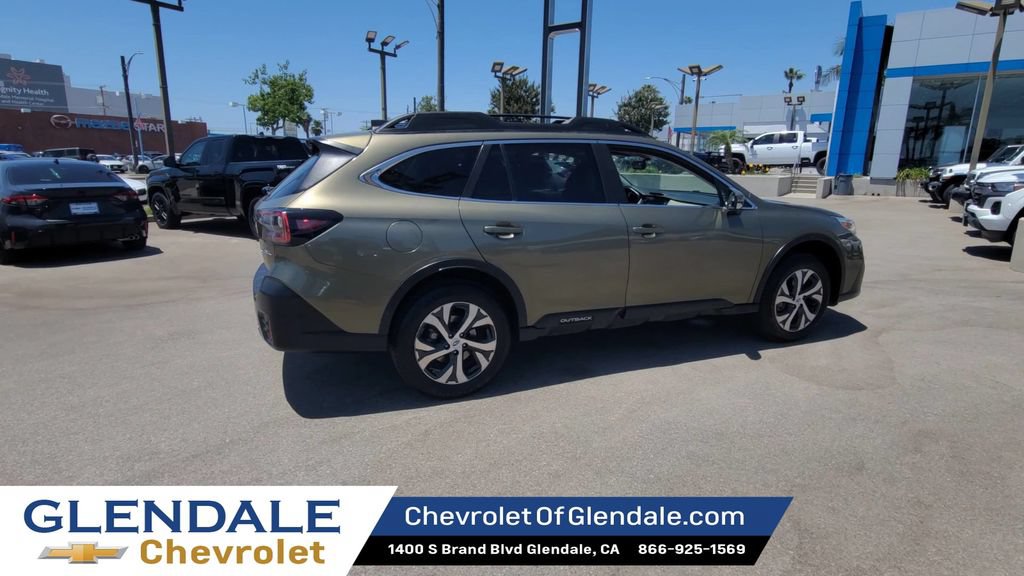 Used 2022 Subaru Outback Limited AWD/4WD image 8
