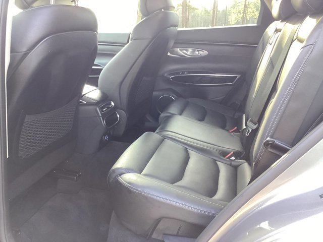 Used 2025 Genesis GV70 2.5T image 10