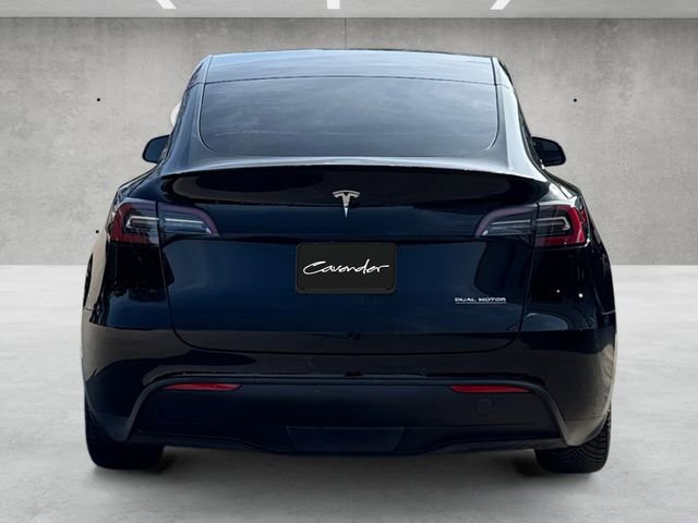 Used 2022 Tesla Model Y Performance image 15