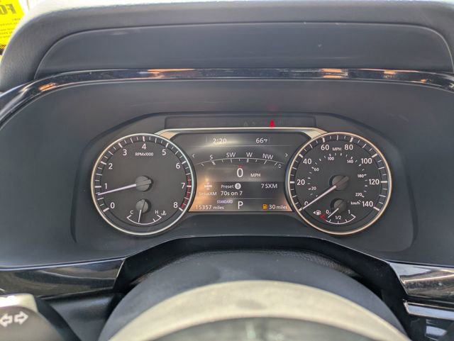 Certified 2024 Nissan Pathfinder SL w/ Black Appearance Package FWD image 3