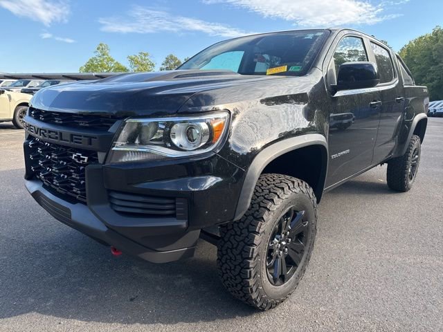 Used 2022 Chevrolet Colorado ZR2 w/ ZR2 Midnight Special Edition AWD/4WD image 1