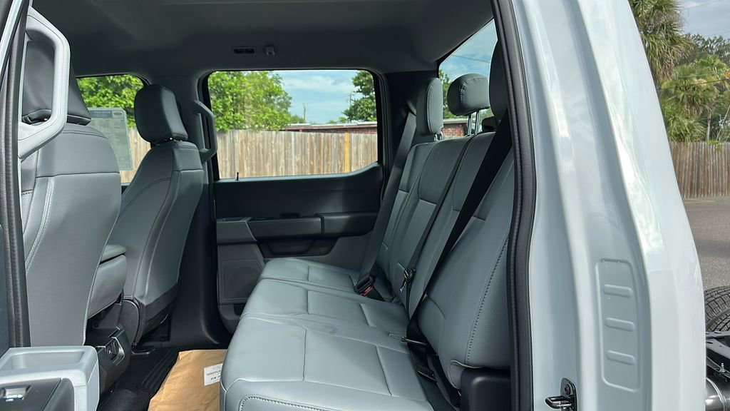 New 2025 Ford F350 XL RWD image 10