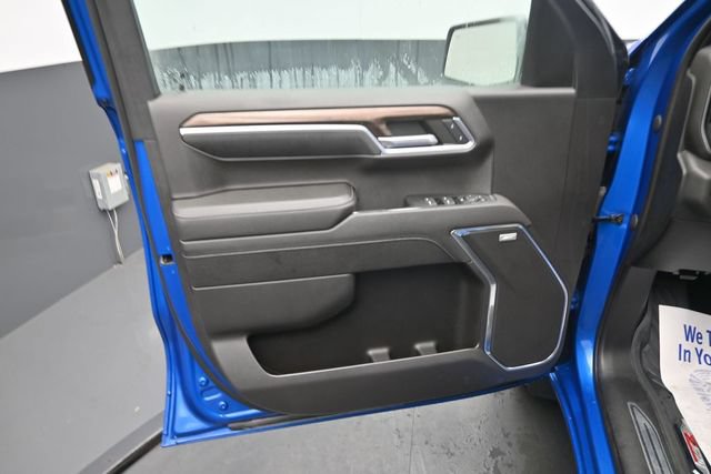 Used 2022 Chevrolet Silverado 1500 RST w/ Convenience Package II AWD/4WD image 20