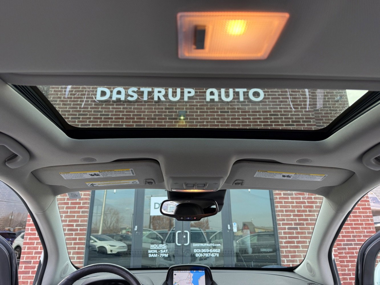 Used 2015 Buick Encore Premium image 13