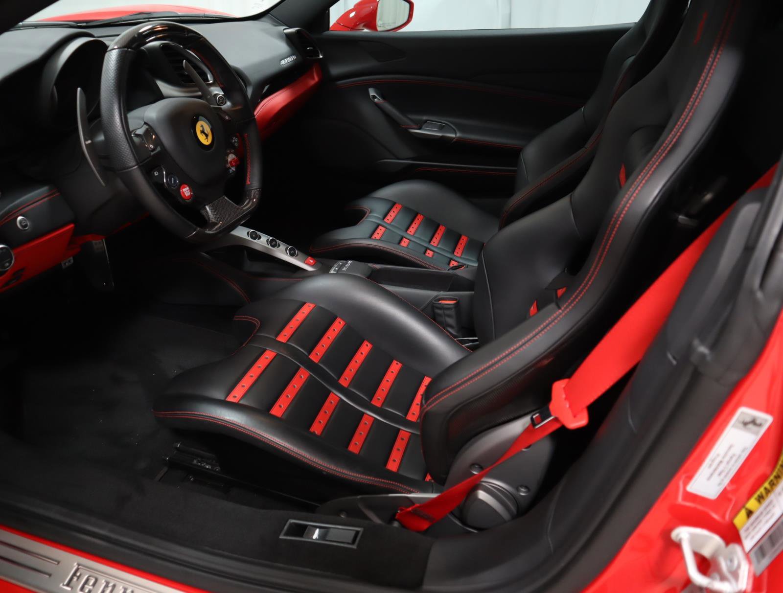 Certified 2019 Ferrari 488 GTB RWD image 24