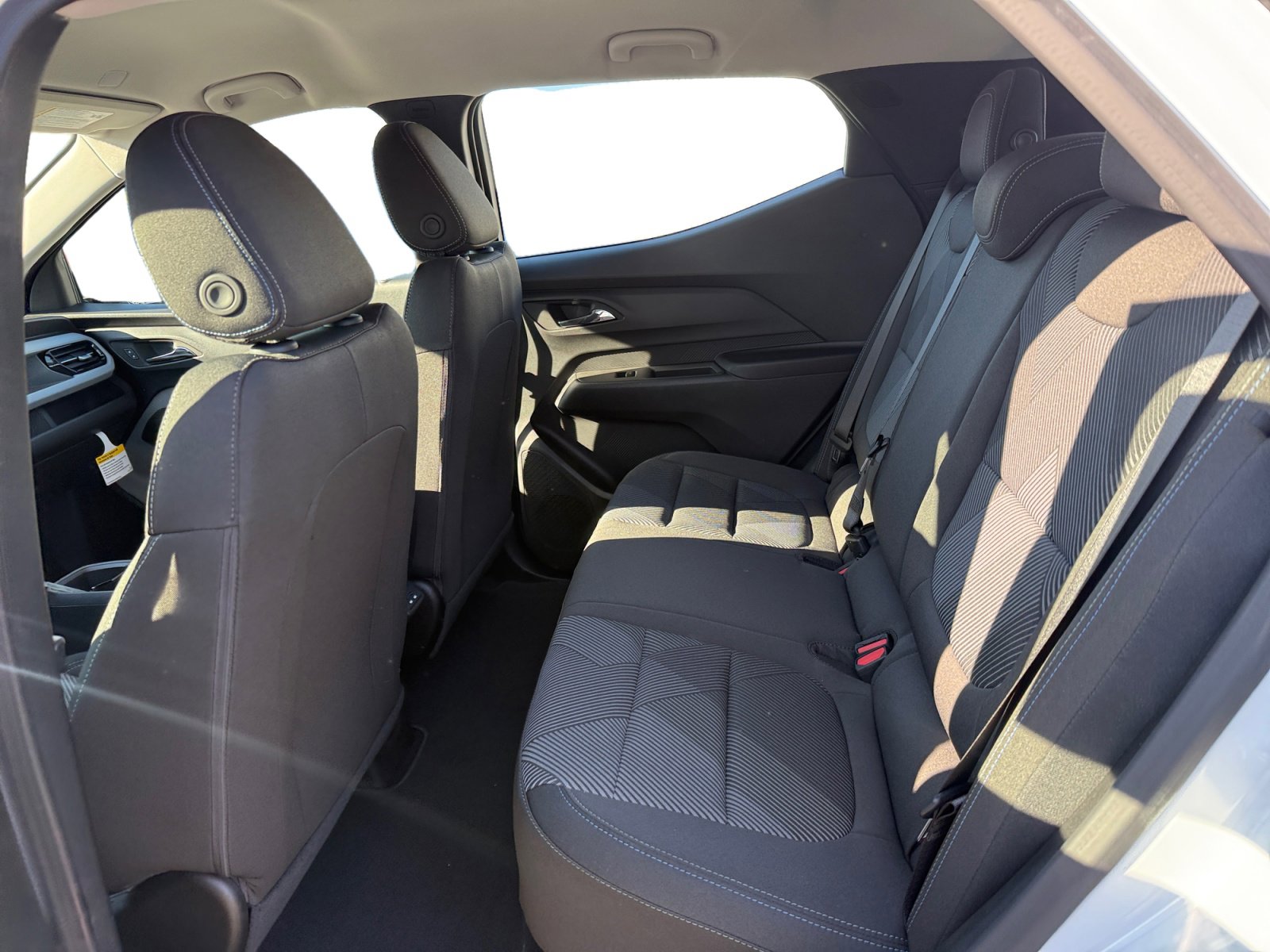 New 2027 Chevrolet Bolt LT w/ Comfort Package image 16