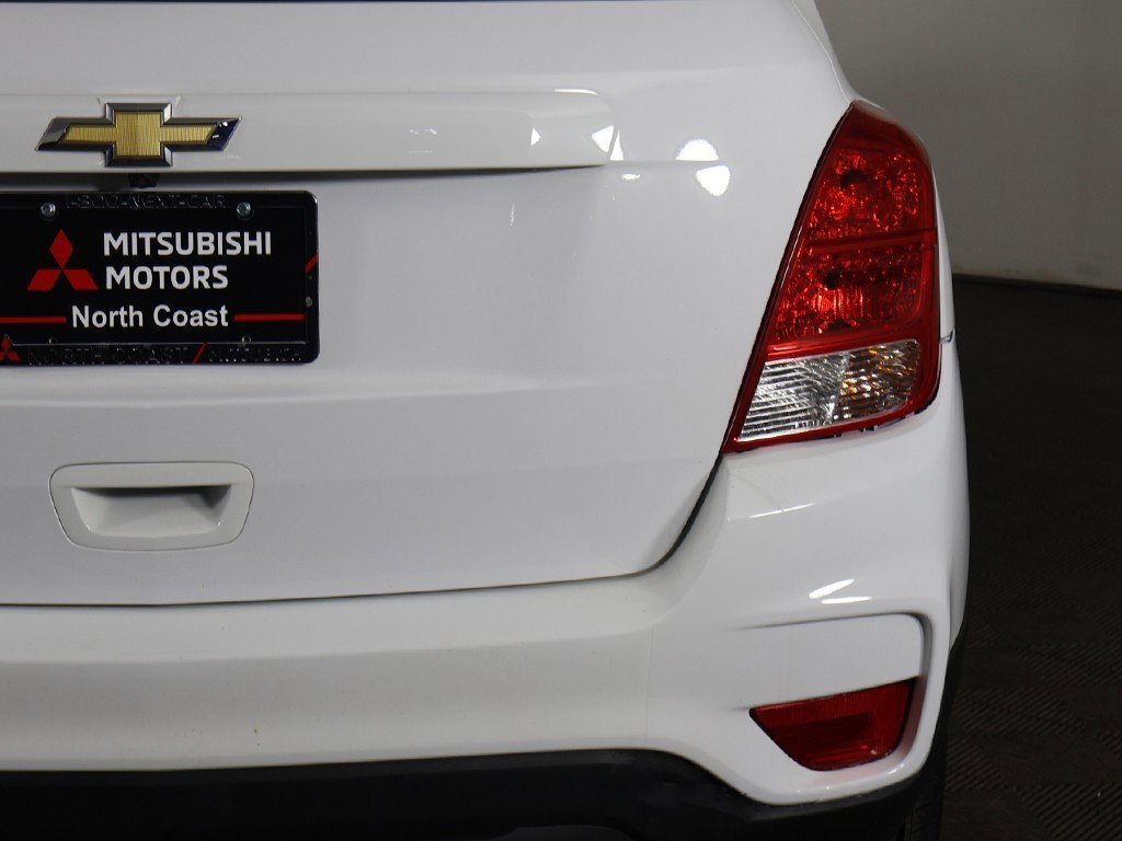 Used 2021 Chevrolet Trax LS image 13