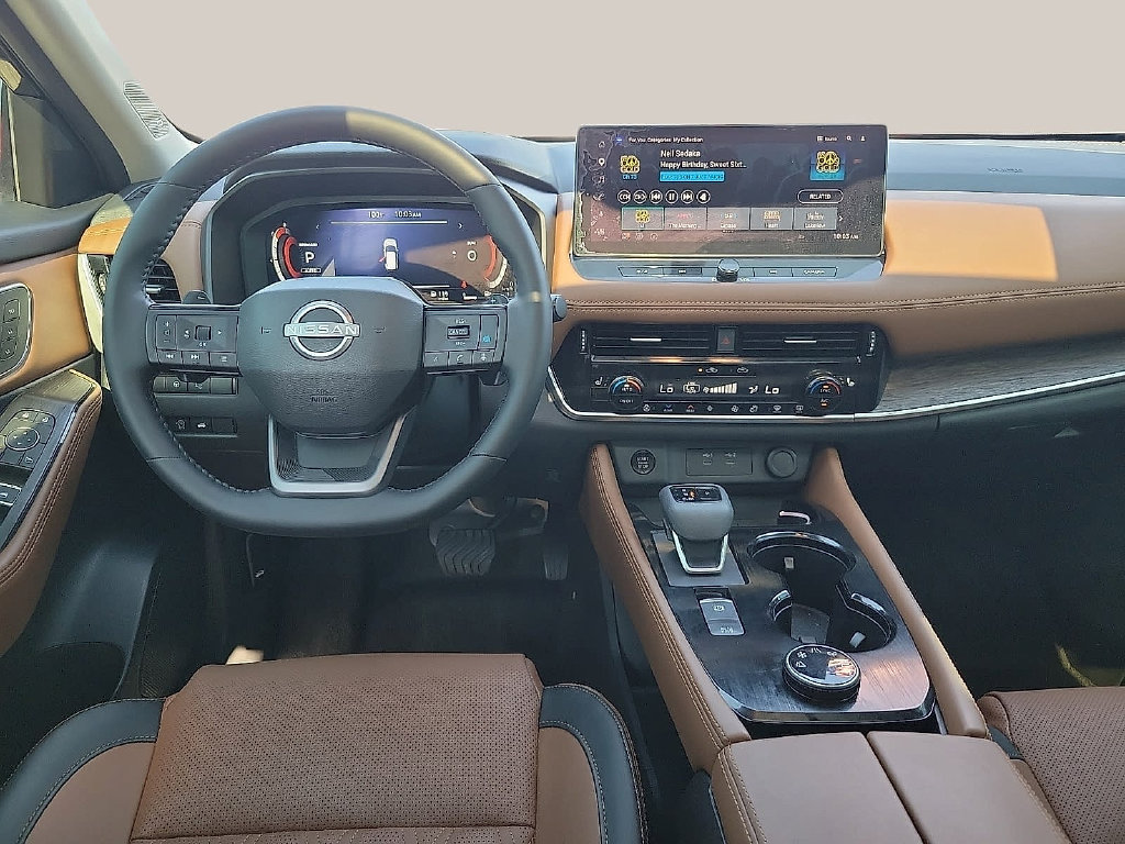Used 2025 Nissan Rogue Platinum w/ Platinum Premium Package AWD/4WD image 11