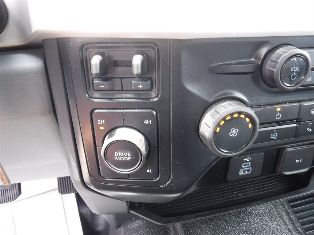 Used 2026 Ford F250 XL AWD/4WD image 17