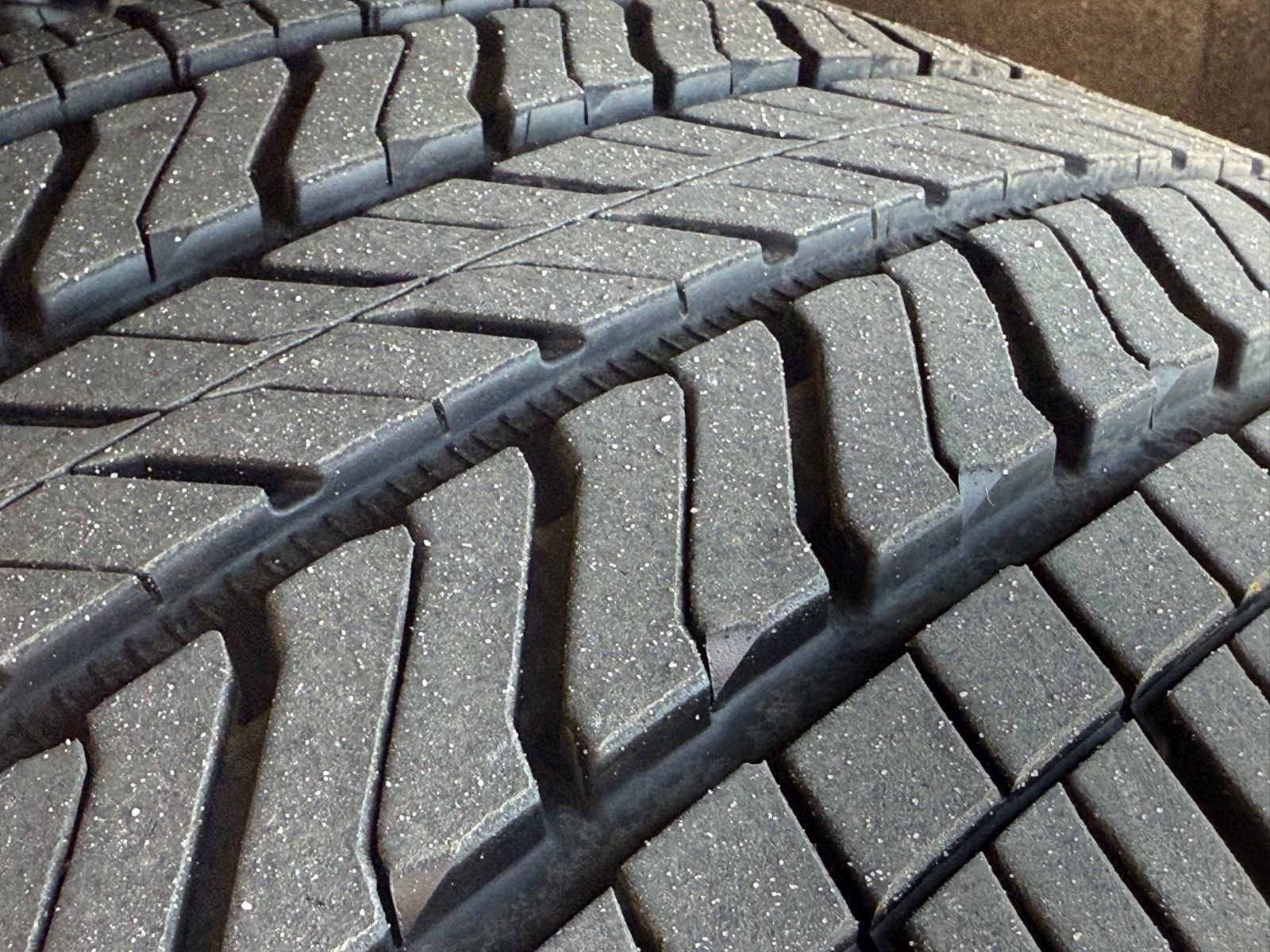 Used 2025 Cadillac Escalade ESV V image 48