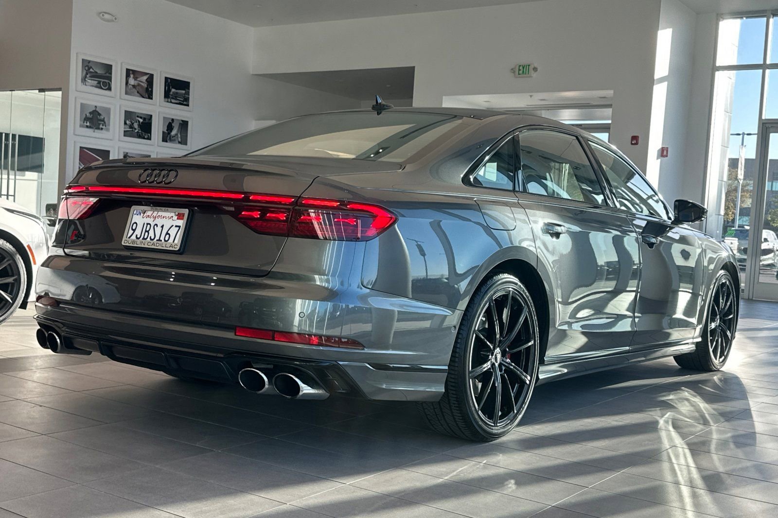 Used 2023 Audi S8 w/ S8 Comfort Plus Package image 4