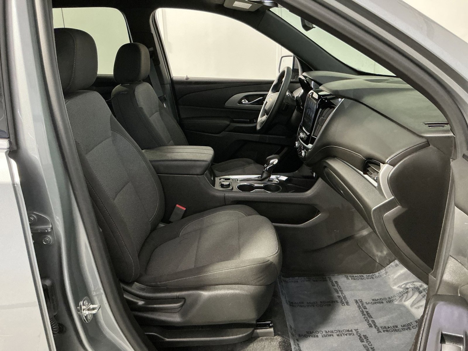 Used 2023 Chevrolet Traverse LT AWD/4WD image 27