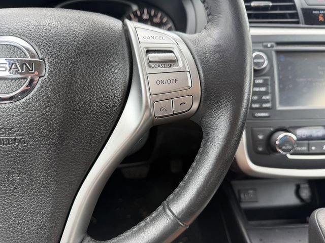 Used 2017 Nissan Altima 2.5 SV w/ Convenience Package FWD image 14