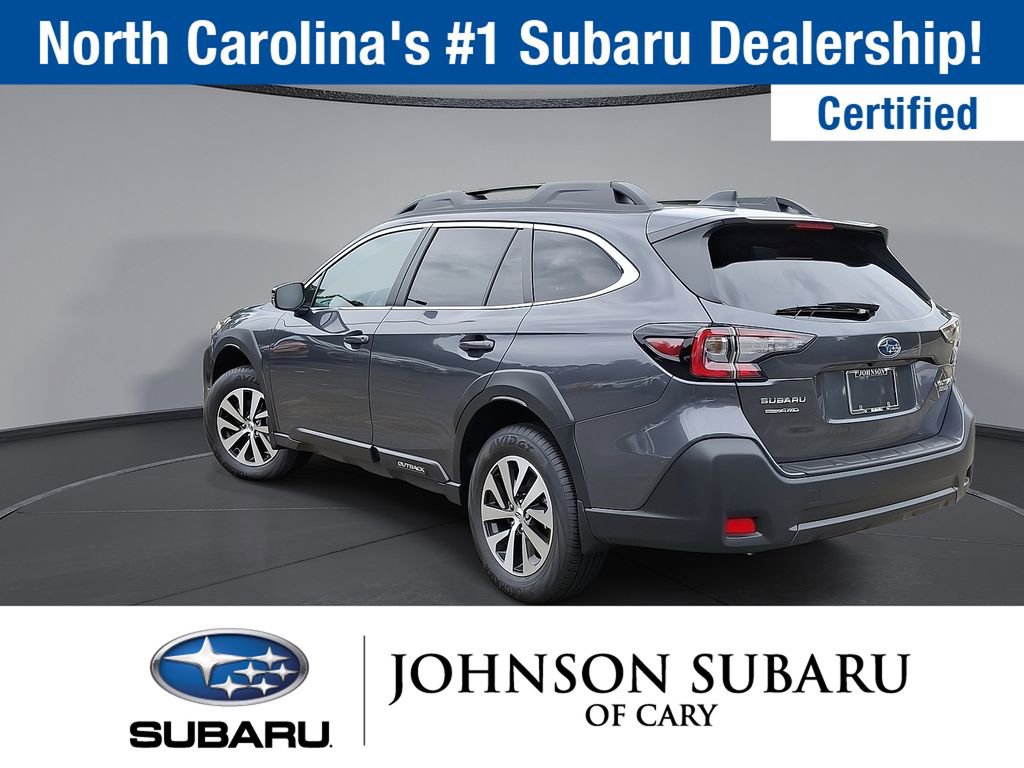 Used 2025 Subaru Outback Premium w/ Popular Package #1A image 11
