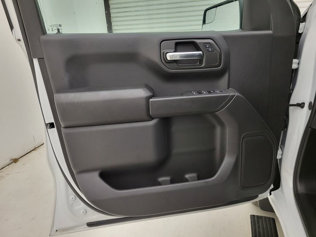 New 2025 Chevrolet Silverado 1500 Custom image 26