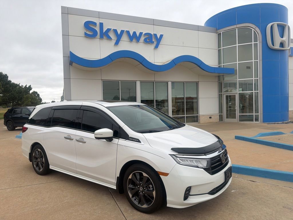 Used 2024 Honda Odyssey Elite