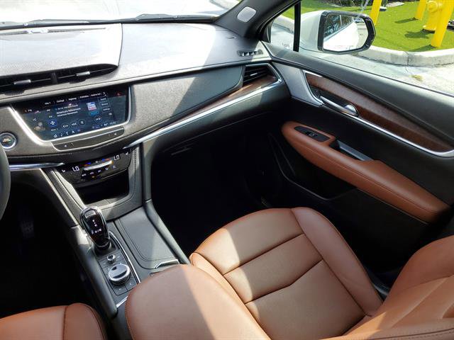 Certified 2023 Cadillac XT5 Premium Luxury w/ Technology Package FWD image 39