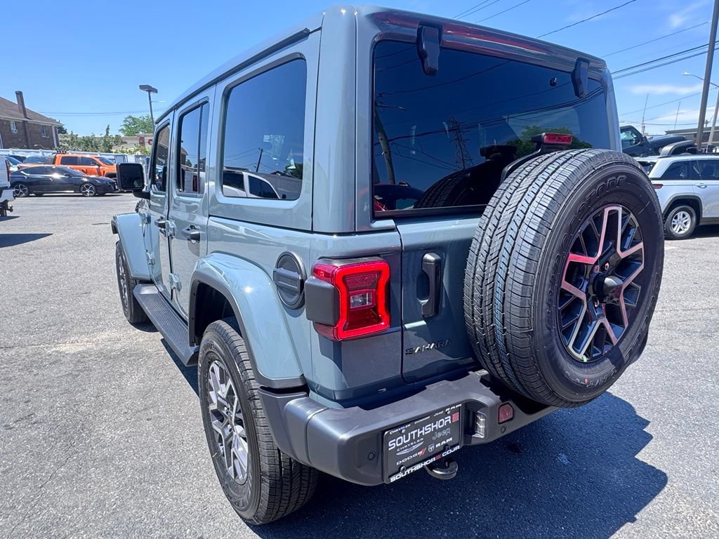 New 2026 Jeep Wrangler Unlimited Sahara w/ Safety Group AWD/4WD image 5