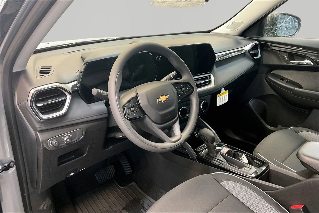New 2026 Chevrolet TrailBlazer LS FWD image 8