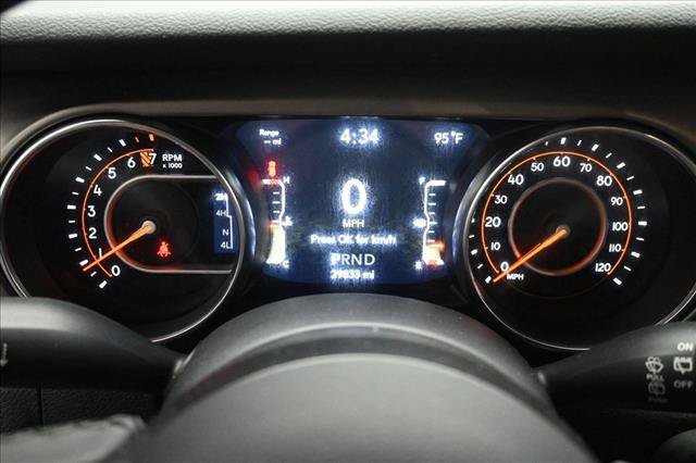 Used 2019 Jeep Wrangler Sport AWD/4WD image 12