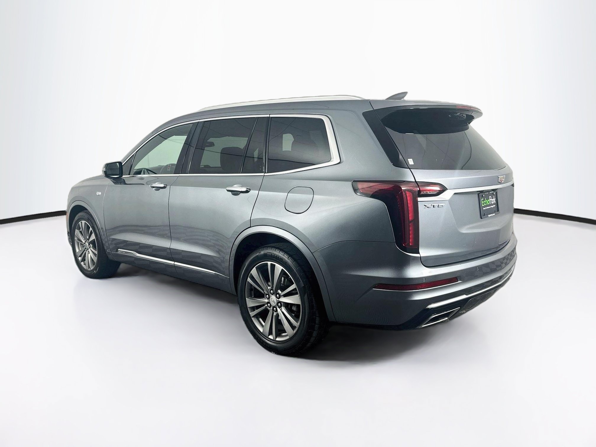 Used 2022 Cadillac XT6 Premium Luxury FWD image 5