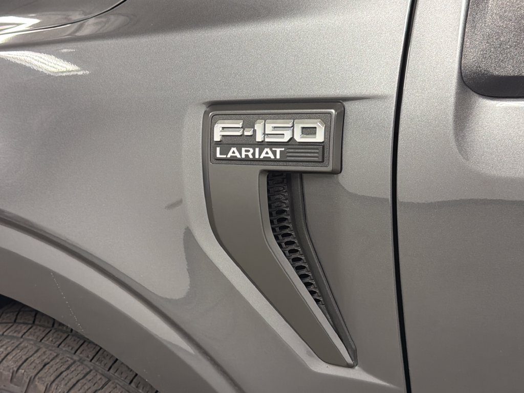 Used 2022 Ford F150 Lariat AWD/4WD image 13