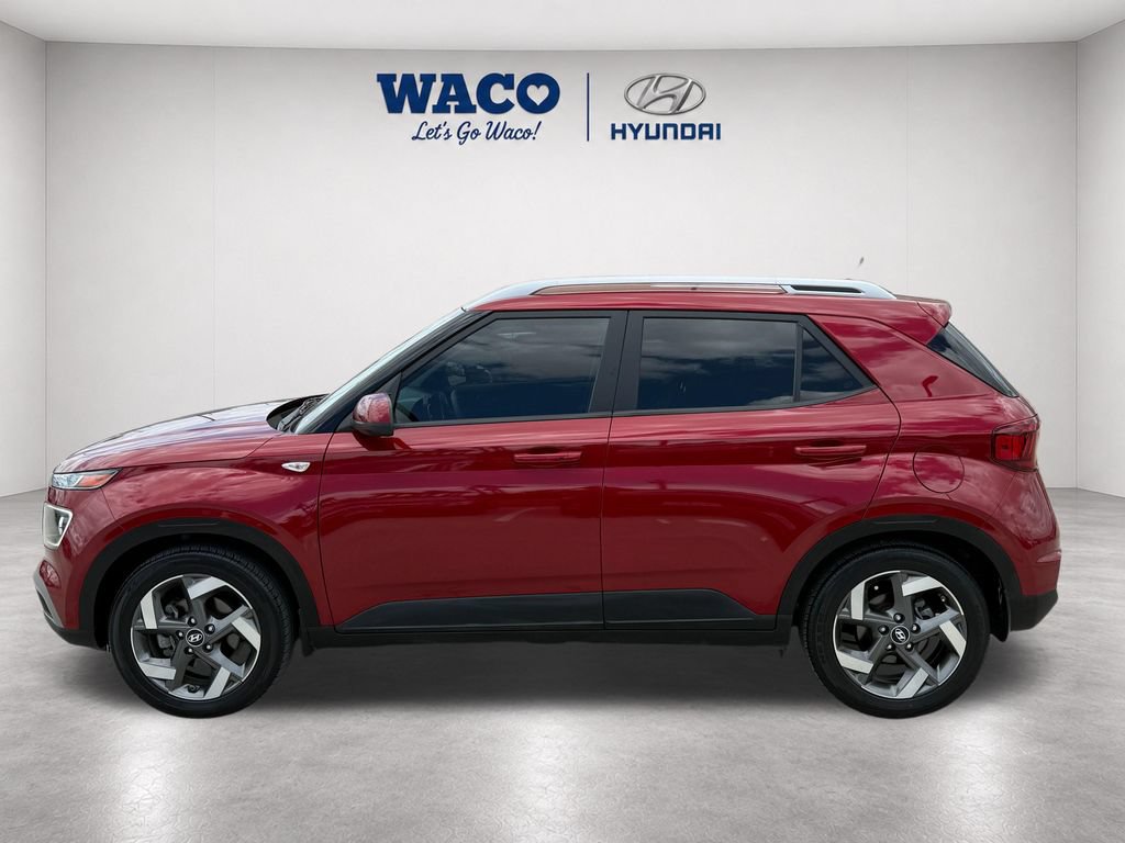 Used 2024 Hyundai Venue Limited FWD image 4