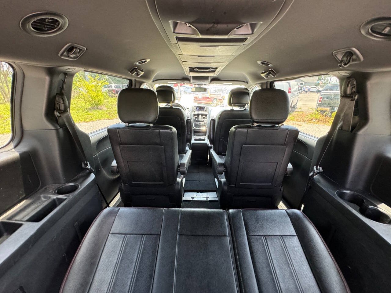 Used 2018 Dodge Grand Caravan GT FWD image 40