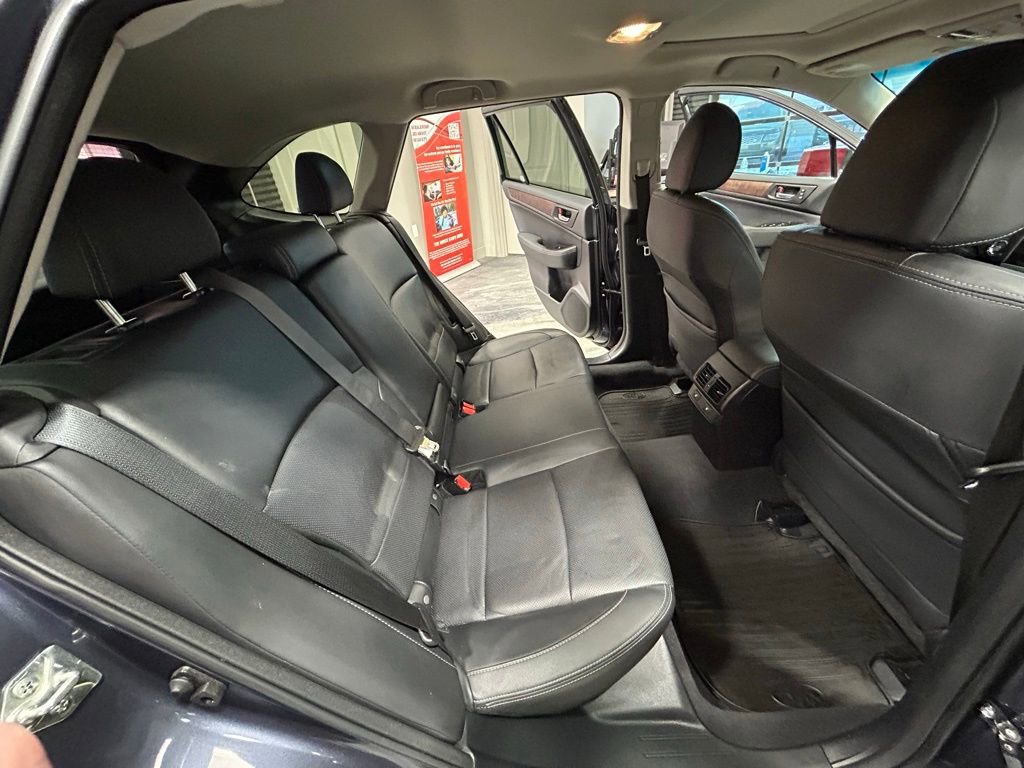 Used 2017 Subaru Outback 2.5i Limited image 43