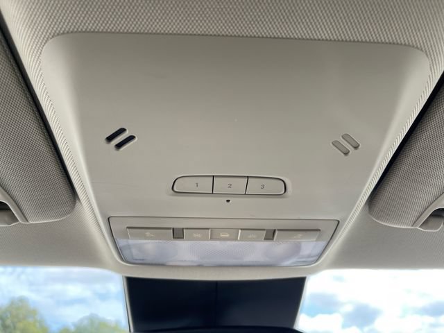 Used 2017 Buick Encore Essence FWD image 24