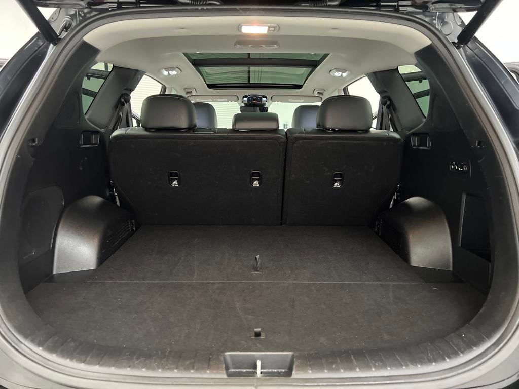 Used 2023 Hyundai Santa Fe SEL Premium image 30