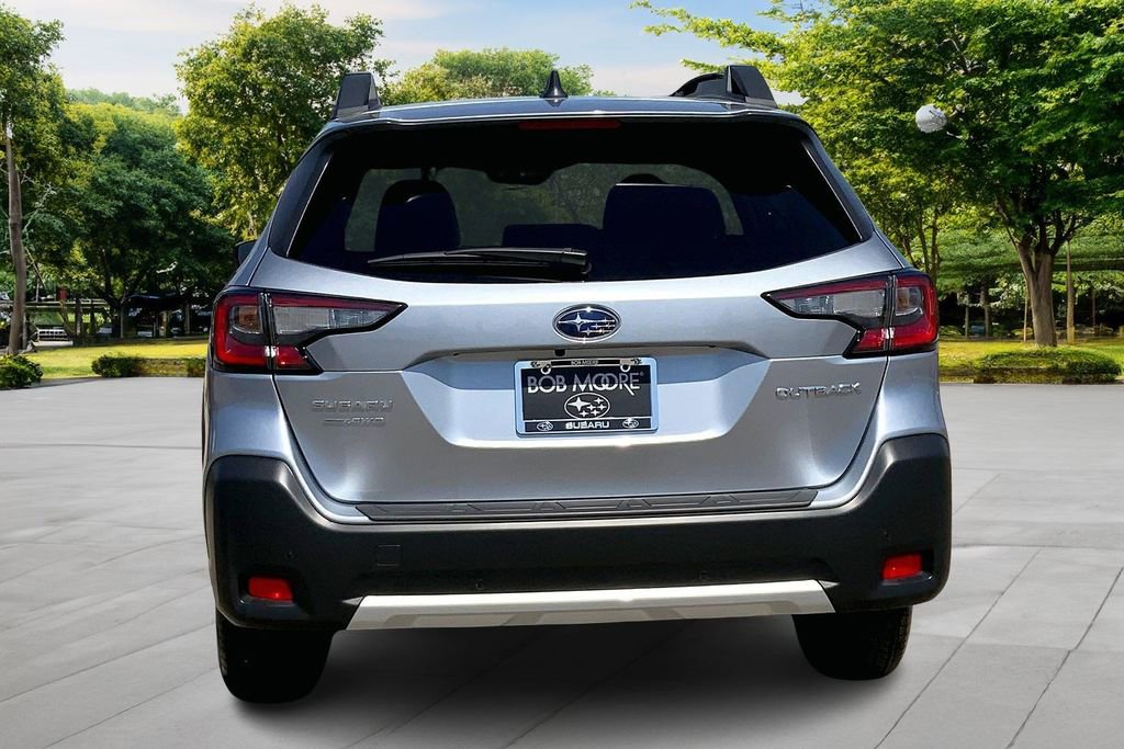 Certified 2025 Subaru Outback Limited image 5