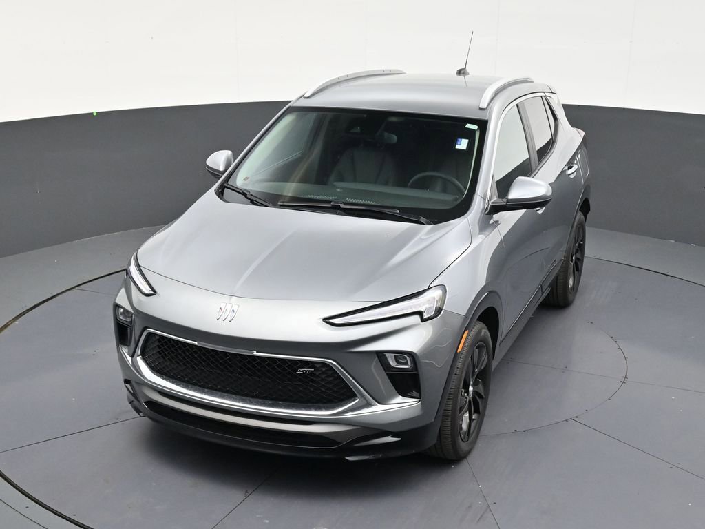 Used 2024 Buick Encore GX Sport Touring FWD image 19
