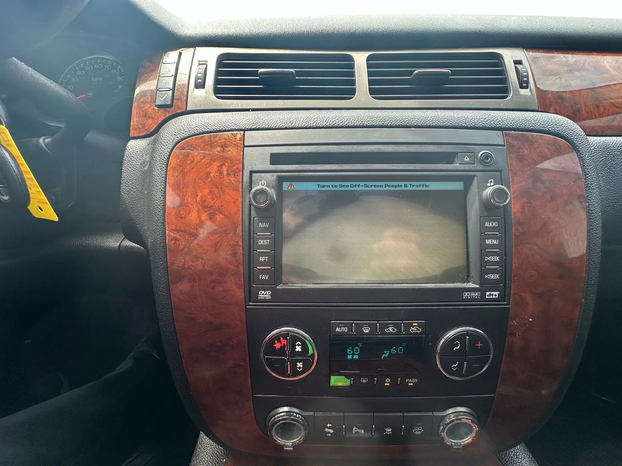 Used 2008 Chevrolet Avalanche LTZ w/ LTZ Preferred Equipment Group AWD/4WD image 21