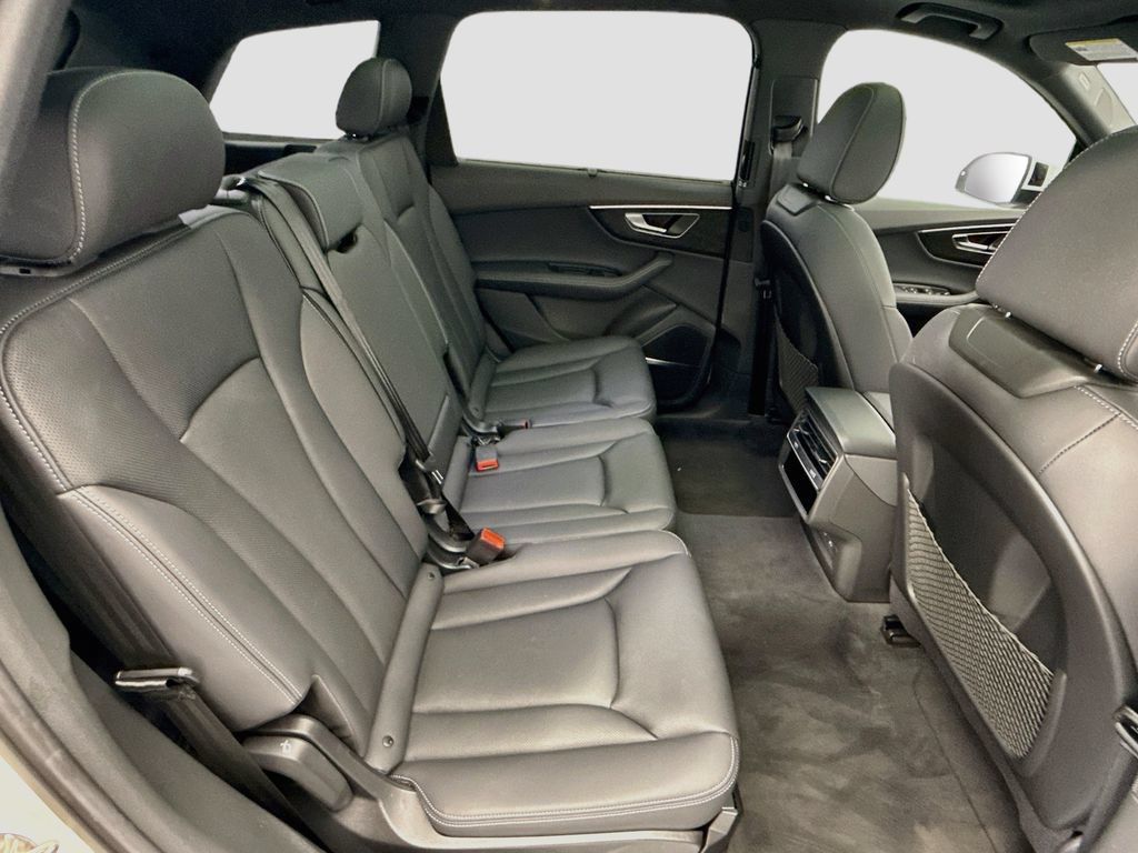 New 2026 Audi Q7 3.0T Premium Plus AWD/4WD image 21