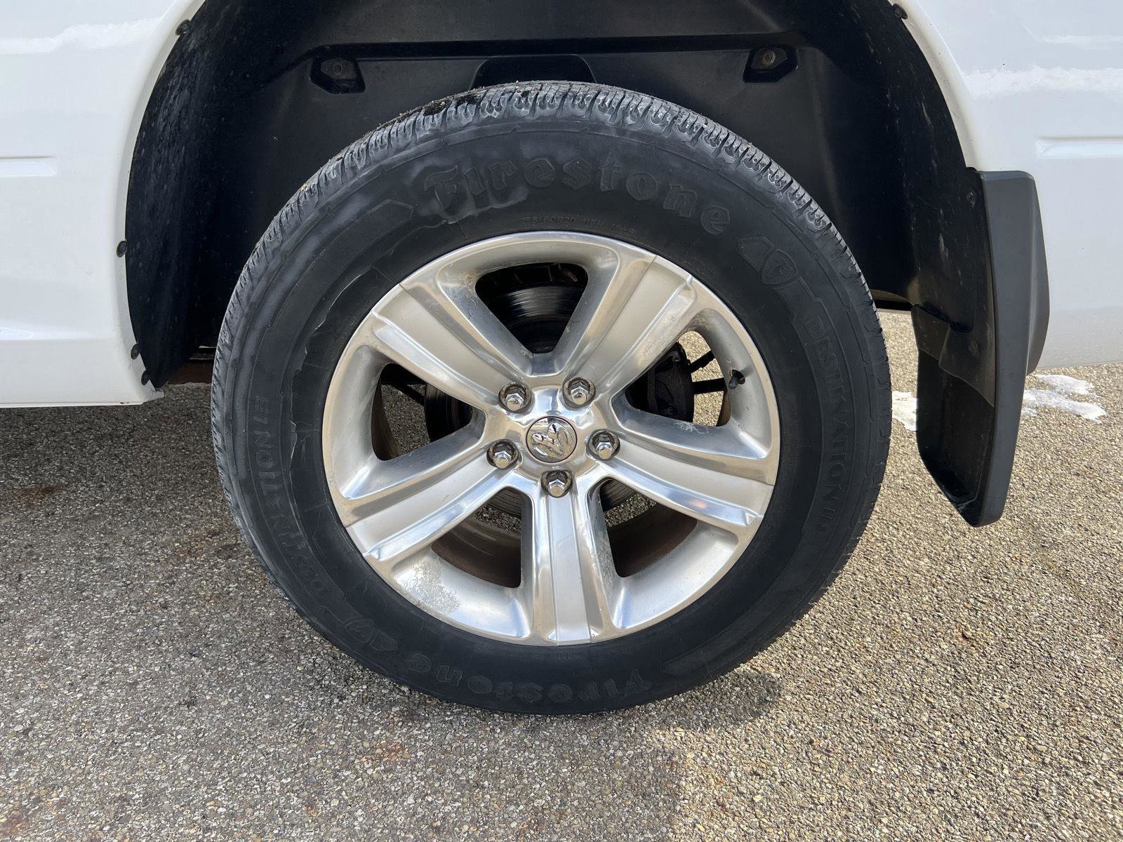 Used 2015 RAM 1500 Sport w/ Remote Start & Security Group image 38