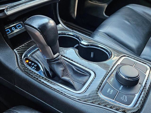 Used 2019 Jeep Grand Cherokee Limited w/ Trailer Tow Group IV image 12