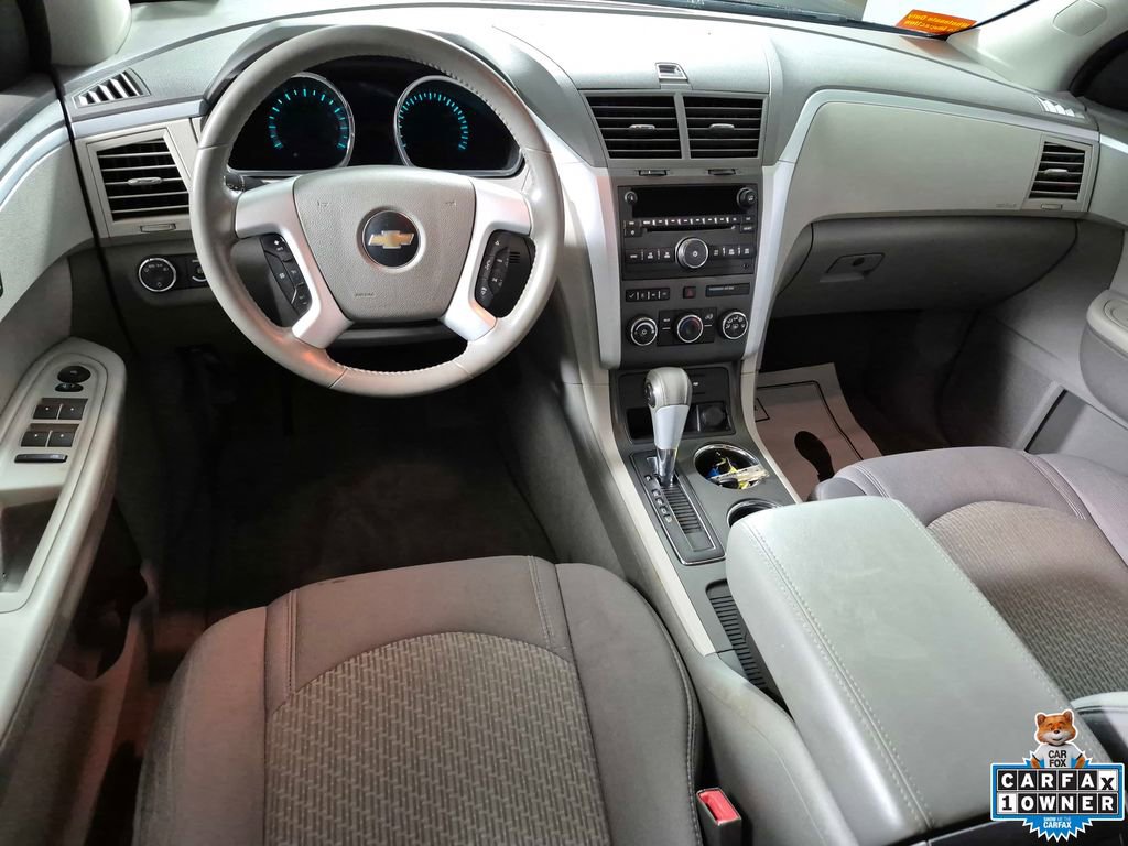 Used 2010 Chevrolet Traverse LT w/ Personal Connectivity Package FWD image 10