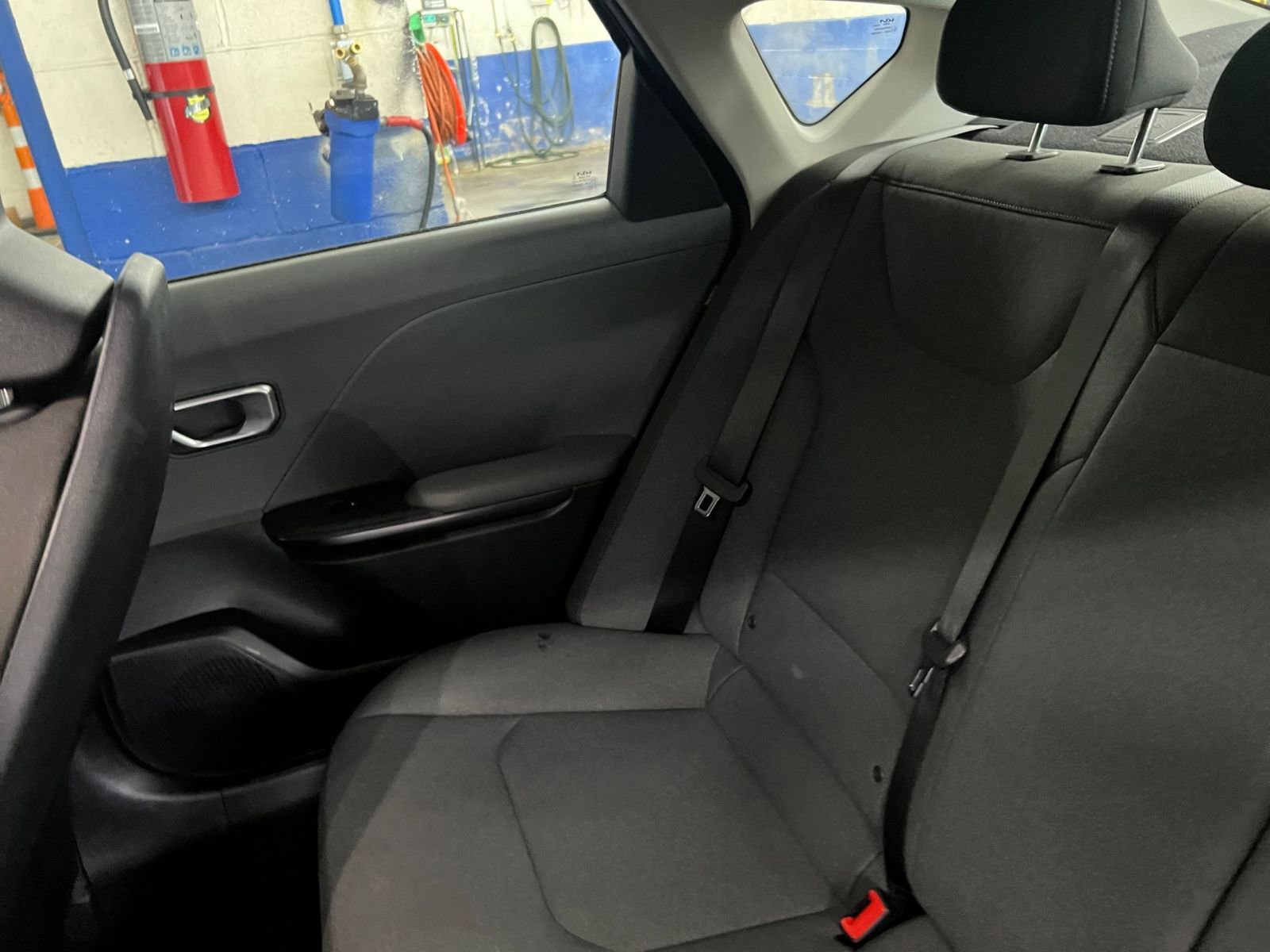 Used 2025 Kia K4 FWD image 35