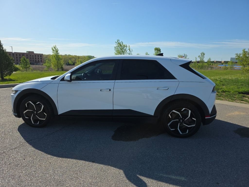 Used 2024 Hyundai Ioniq 5 SEL image 8