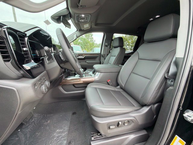 New 2026 Chevrolet Silverado 1500 RST w/ Convenience Package II AWD/4WD image 12