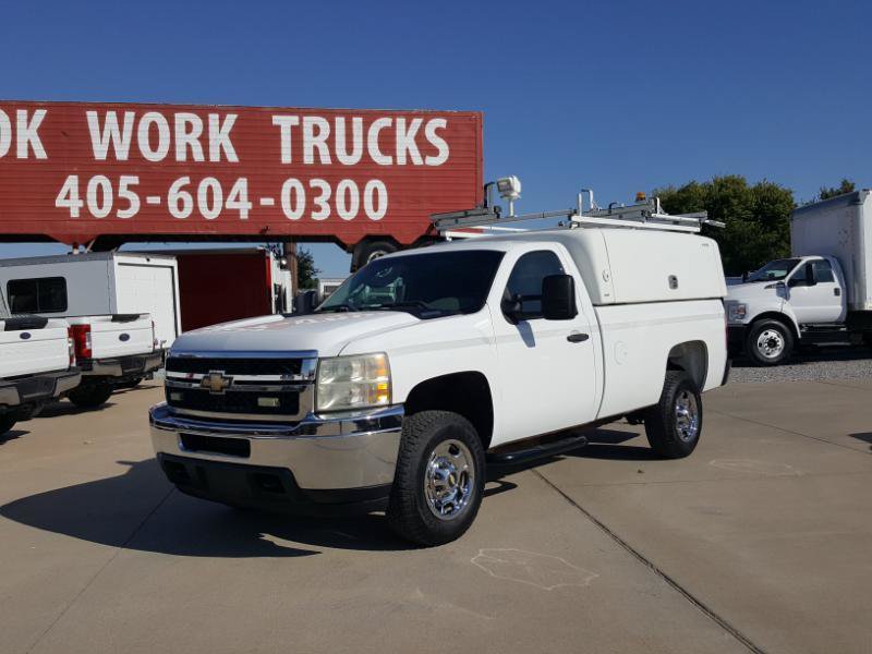 Used 2011 Chevrolet Silverado 2500 W/T RWD image 3