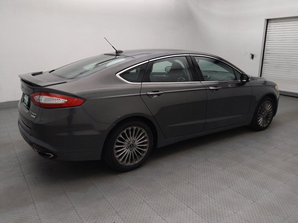 Used 2016 Ford Fusion Titanium FWD image 10