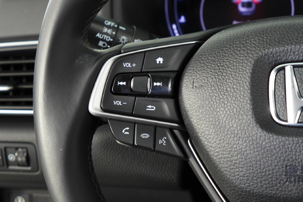 Used 2018 Honda Accord EX-L image 30