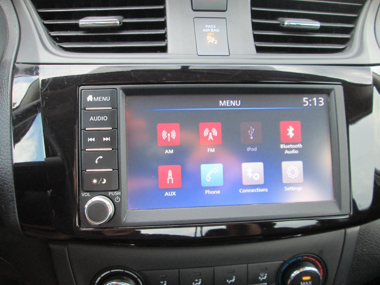 Used 2019 Nissan Sentra S FWD image 6
