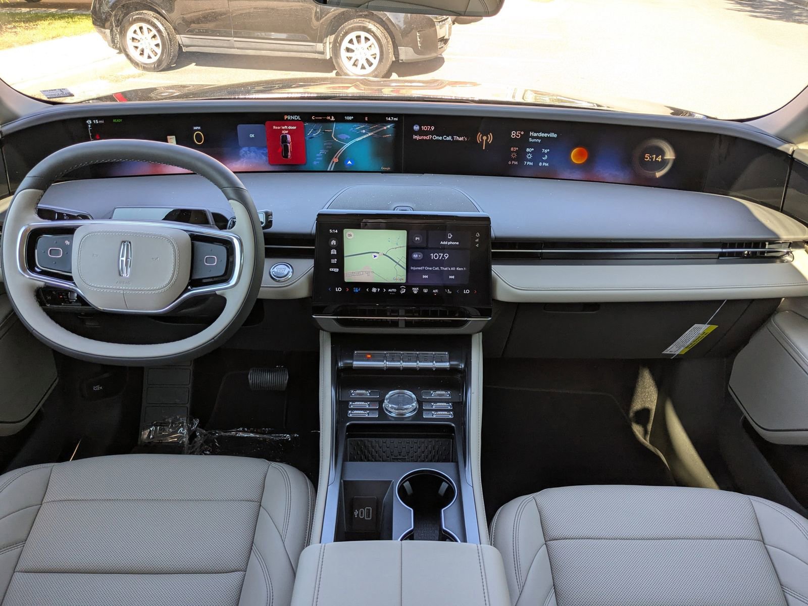 New 2025 Lincoln Nautilus Premier w/ Equipment Group 102A image 18