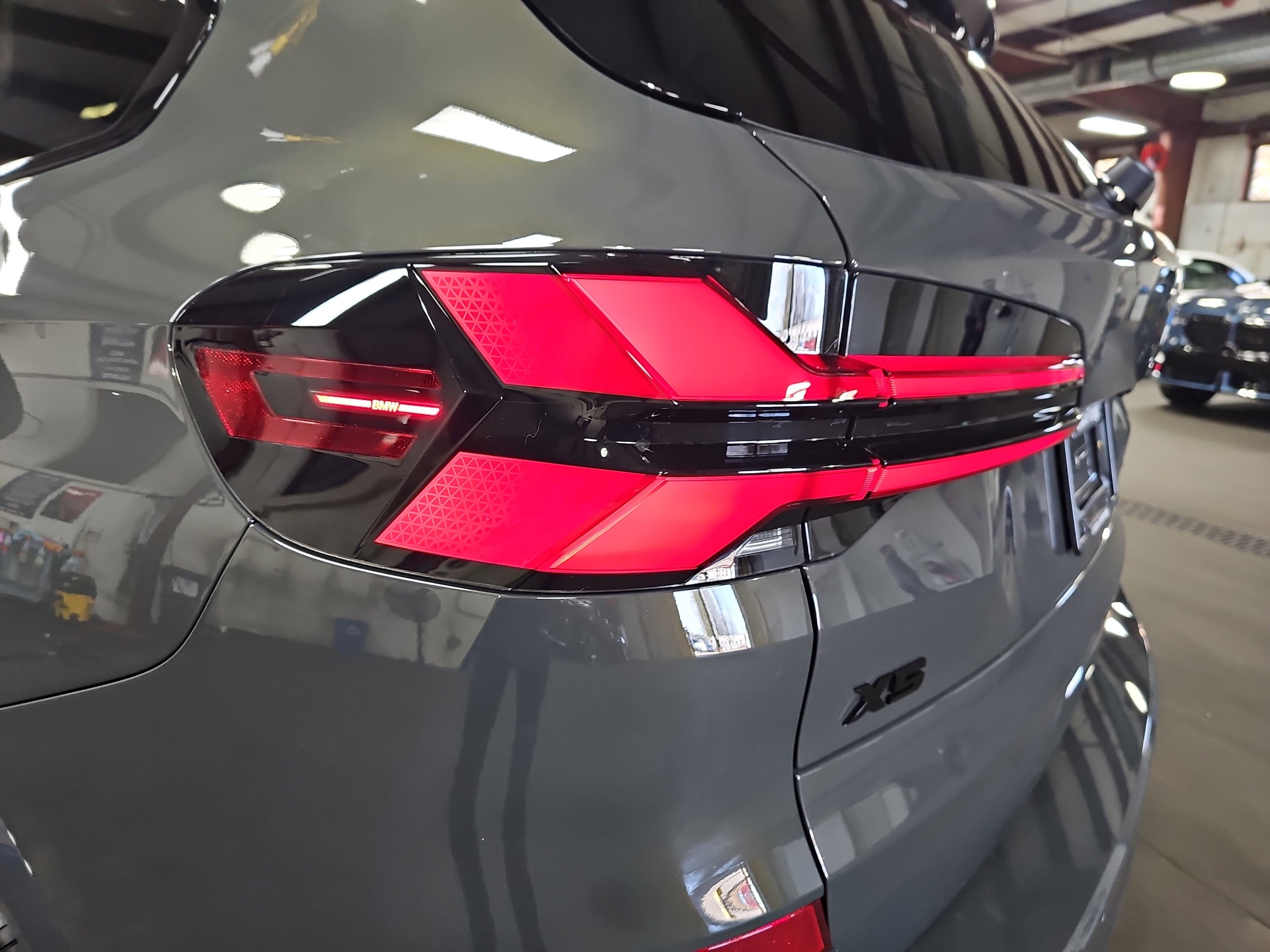 New 2026 BMW X5 M60i image 37