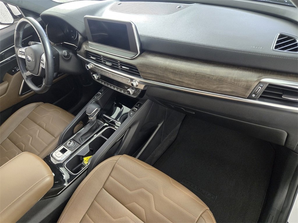 Used 2021 Kia Telluride SX w/ SX Prestige Package image 17