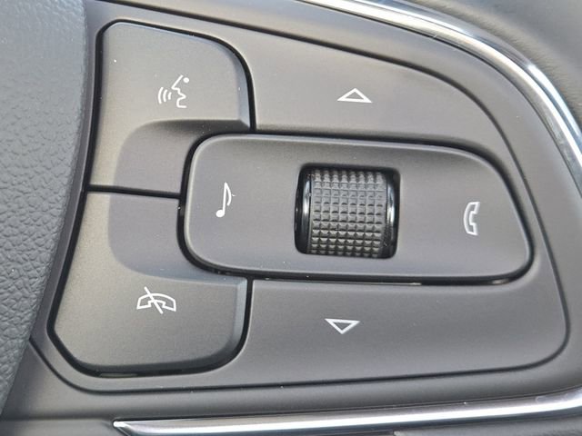 New 2026 Buick Envista Avenir image 13